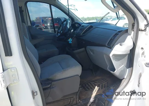 2016 Ford Transit-250 z USA, uszkodzony, nr VIN 1FTYR1ZM5GKA47124